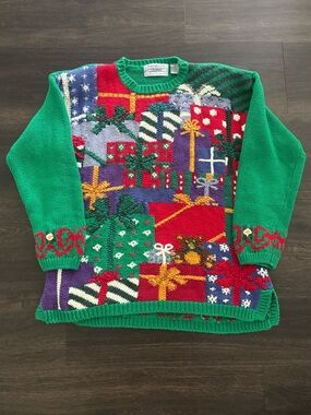 VTG Northern Isles Signatures Heavy Hand Knit Sweater Presents Grandma Sewn L